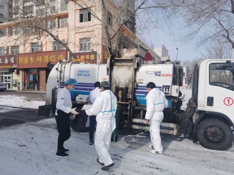 做好人員安全防護(hù)，保障餐廚垃圾收運(yùn)